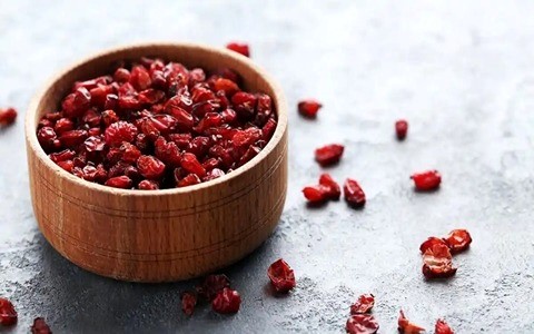 خرید زرشک پفکی قائنات
